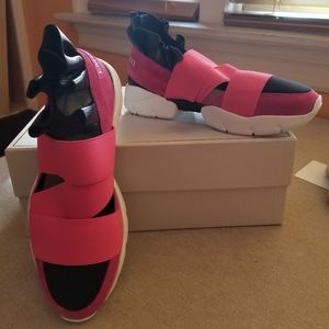 NIB Emilio Pucci Pink Sneakers